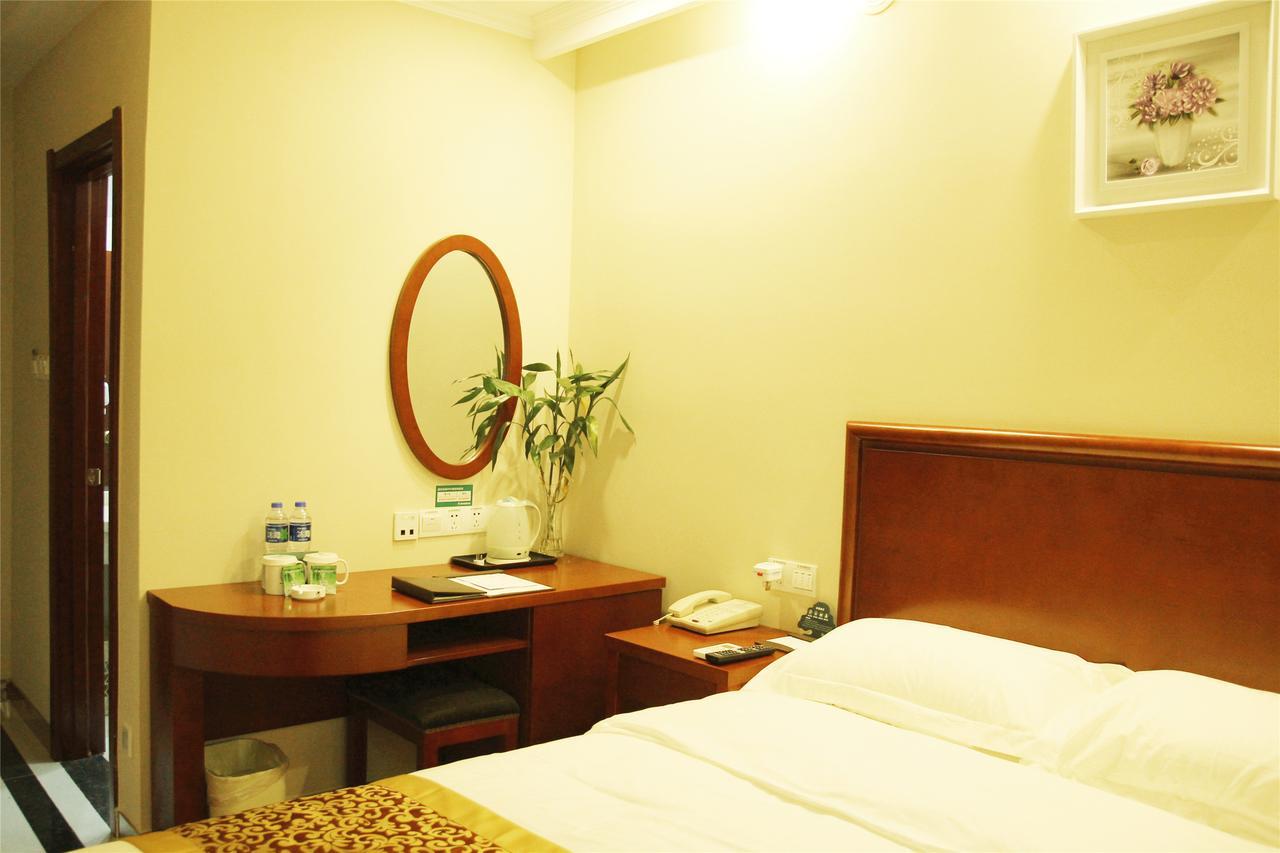 GreenTree Inn JiangSu YanCheng Bus Station Business Hotel Exterior foto